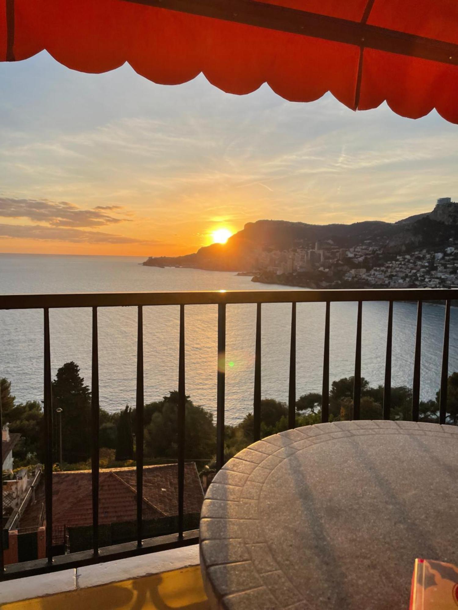 Aux Portes De Monaco Superbe T3 Vue Mer Roquebrune-Cap-Martin Exteriör bild